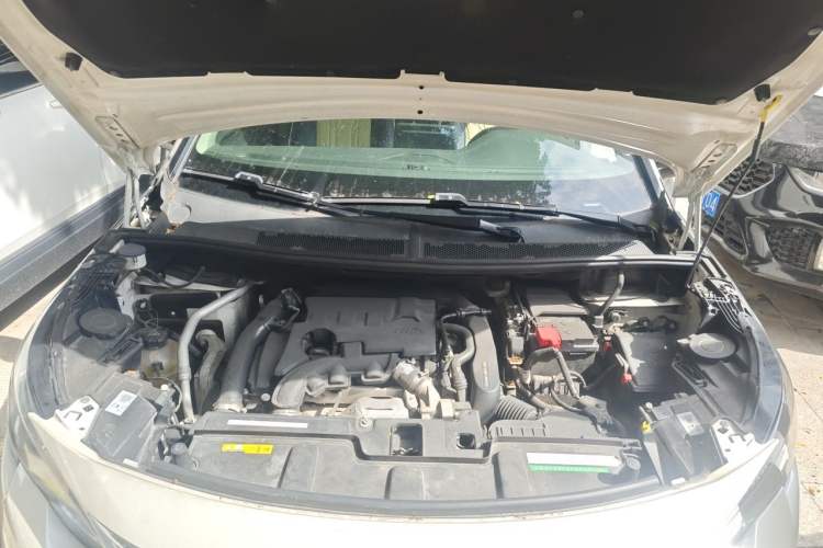 Used Peugeot 5008 2019 350THP 7-Seater Elite Edition Engine Bay