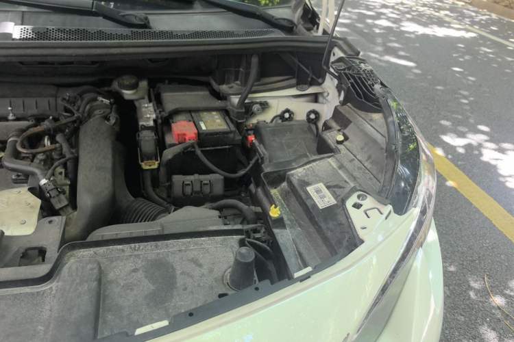 Used Peugeot 5008 2019 400THP 7-Seater Flagship Edition Engine Bay Left
