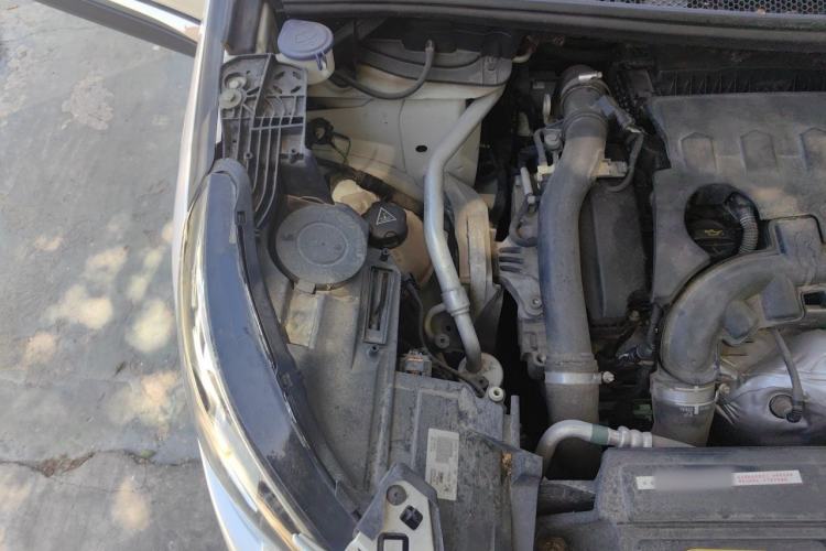 Used Peugeot 5008 2019 350THP 5-seat Leading Edition Engine Bay Right