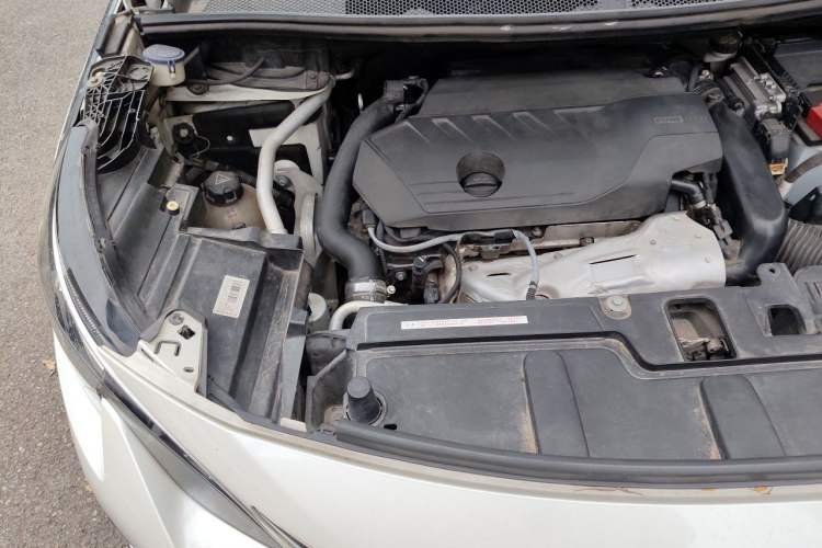 Used Peugeot 5008 2019 400THP 7-Seater Flagship Edition Engine Bay Right