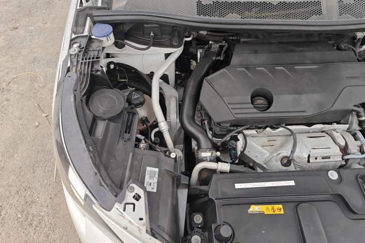 Used Peugeot 5008 2019 360THP 5-Seater Leading Edition Engine Bay Right