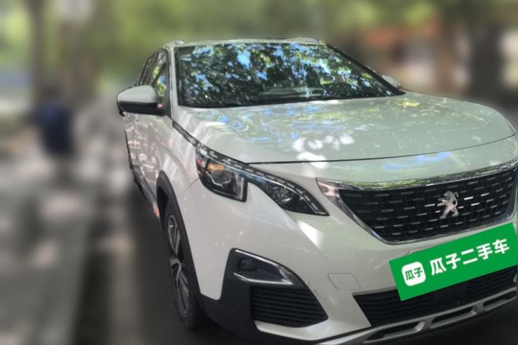 Used Peugeot 5008 2019 400THP 7-Seater Flagship Edition Front Right 45 Deg