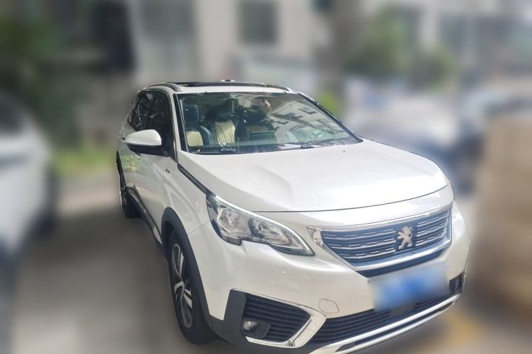 Used Peugeot 5008 2019 350THP 7-Seater Elite Edition Front Right 45 Deg