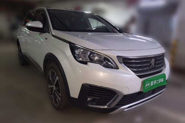Used Peugeot 5008 2019 350THP 7-Seater Elite Edition Front Right 45 Deg