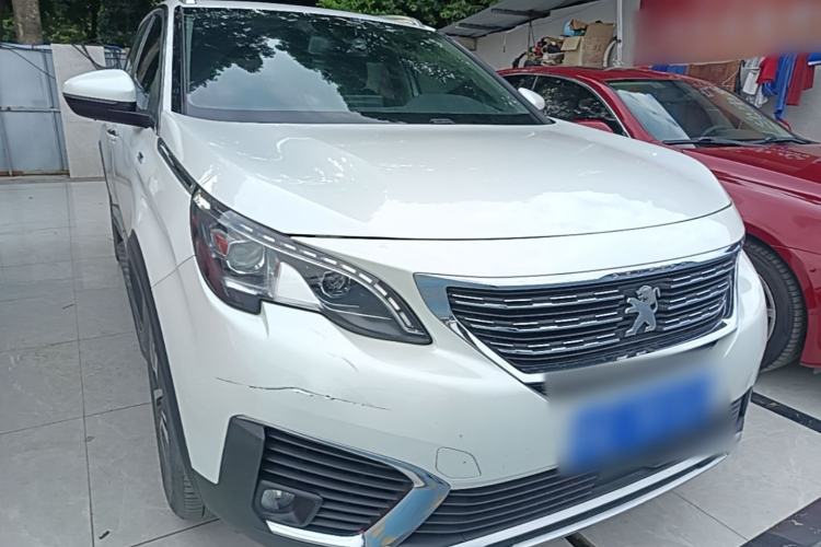 Used Peugeot 5008 2019 350THP 7-Seater Elite Edition Front Right 45 Deg