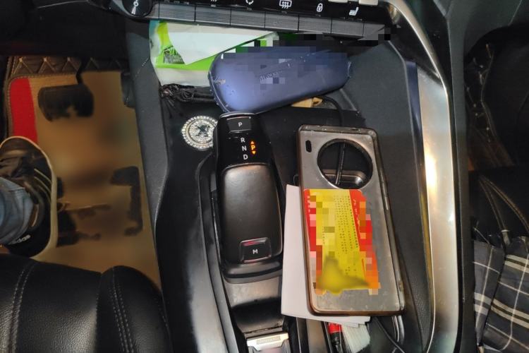 Used Peugeot 5008 2019 380THP 7-Seater Elite Edition Gear Lever