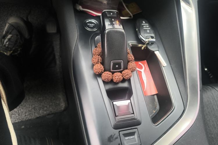 Used Peugeot 5008 2019 400THP 5-Seat Elite Edition Gear Lever