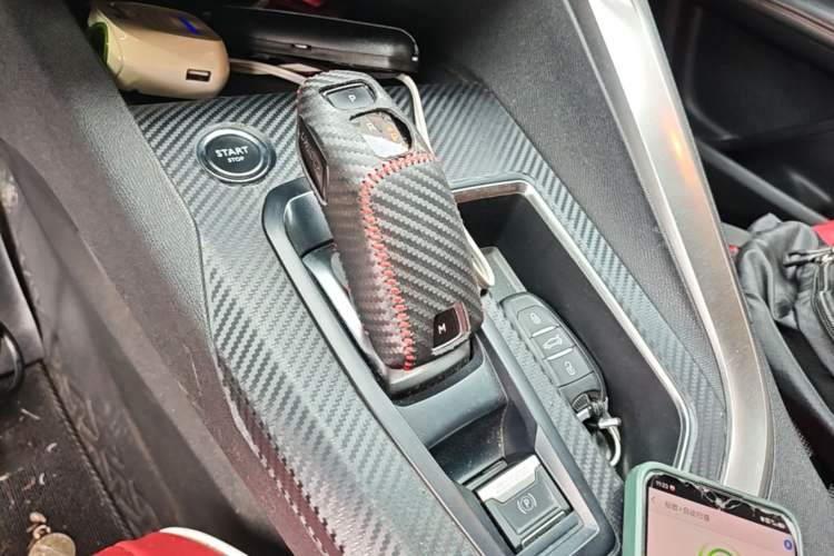 Used Peugeot 5008 2019 Revised Version 360THP 5-Seater Elite Edition Gear Lever