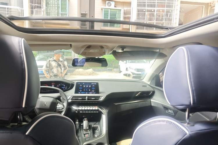 Used Peugeot 5008 2019 350THP 7-Seater Elite Edition Headliner