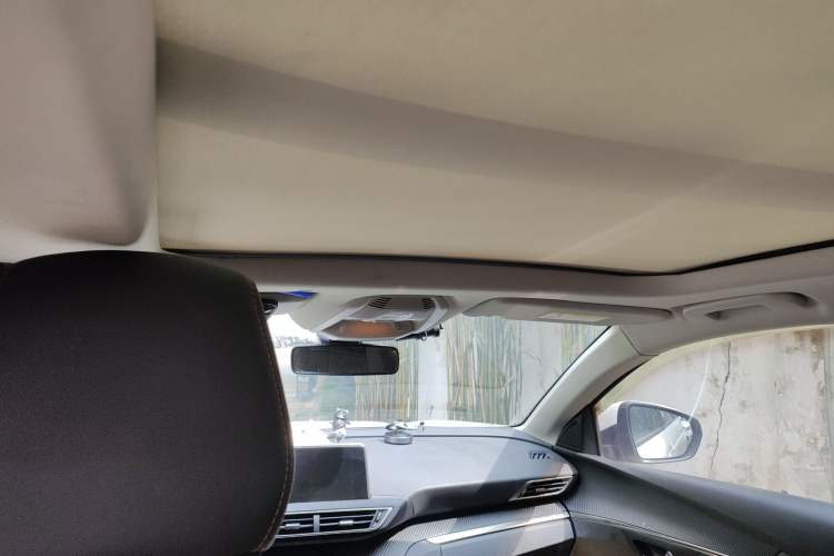 Used Peugeot 5008 2019 380THP 5-Seater Elite Edition Headliner