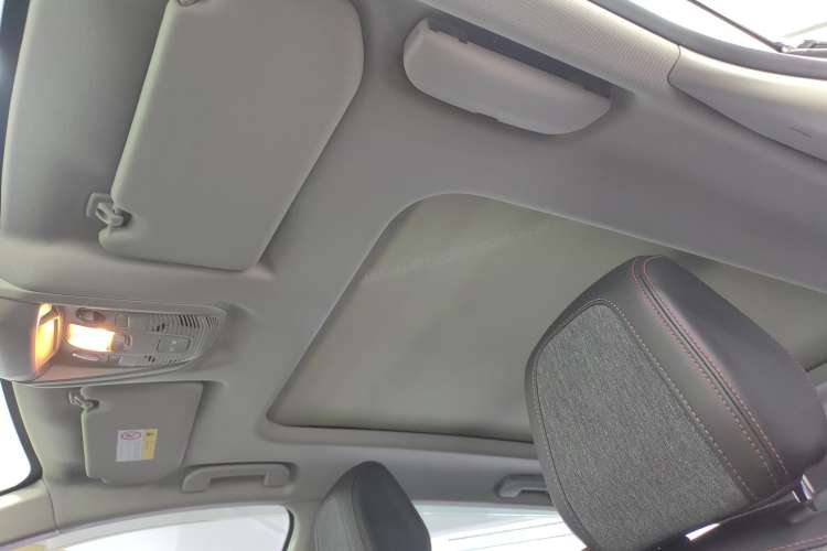 Used Peugeot 5008 2019 360THP 7-Seater Flagship Edition Headliner