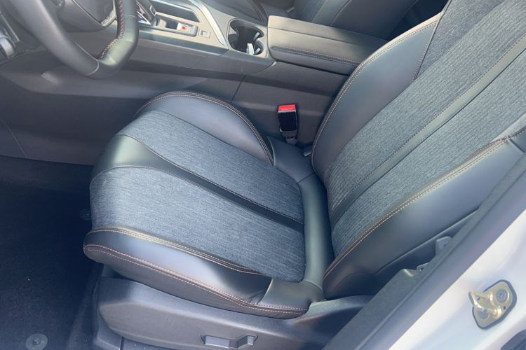 Used Peugeot 5008 2019 350THP 5-seat Elite Edition Interior 1