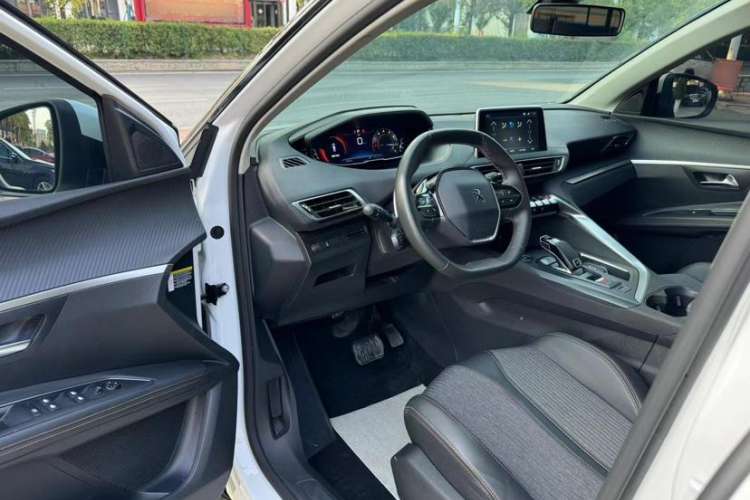 Used Peugeot 5008 2019 Revised Version 360THP 5-Seater Elite Edition Interior 2
