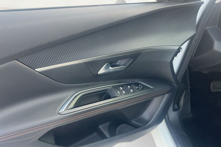 Used Peugeot 5008 2019 350THP 5-seat Elite Edition Interior 2