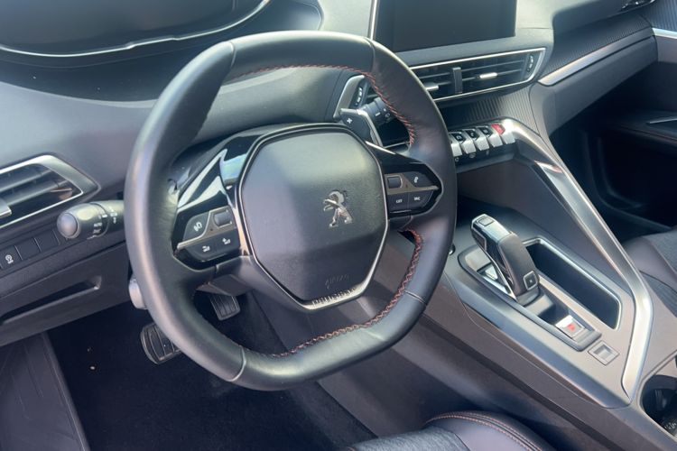 Used Peugeot 5008 2019 350THP 5-seat Elite Edition Interior 3