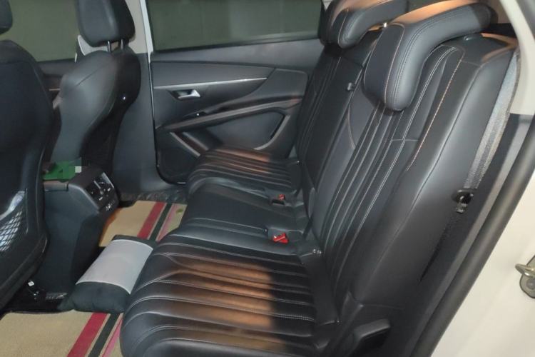 Used Peugeot 5008 2019 380THP 7-Seater Elite Edition Interior 4