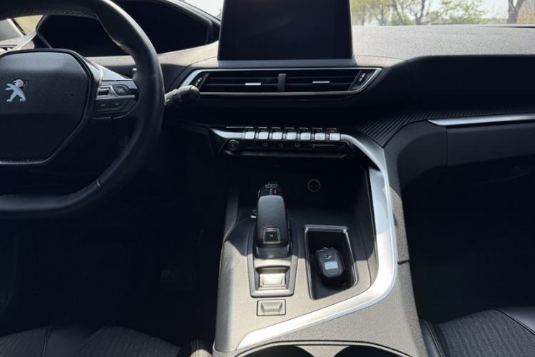 Used Peugeot 5008 2019 380THP 5-Seater Elite Edition Interior 5