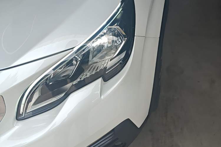 Used Peugeot 5008 2019 380THP 7-Seater Elite Edition Left Front Headlight