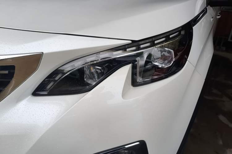 Used Peugeot 5008 2019 400THP 7-Seater Flagship Edition Left Front Headlight