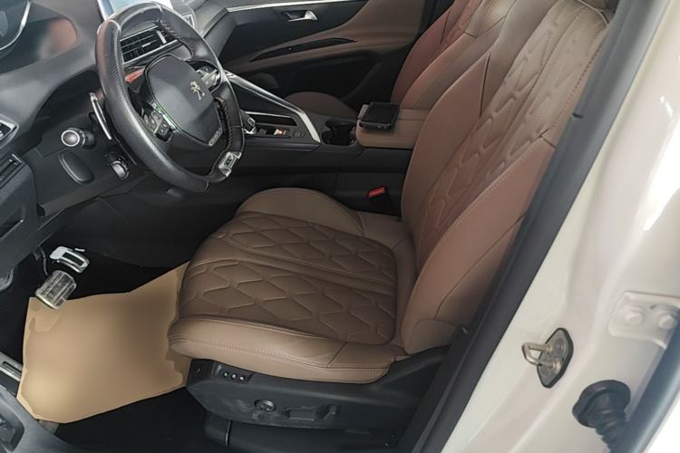 Used Peugeot 5008 2019 380THP 7-Seater Luxury GT Edition Left Front Seat