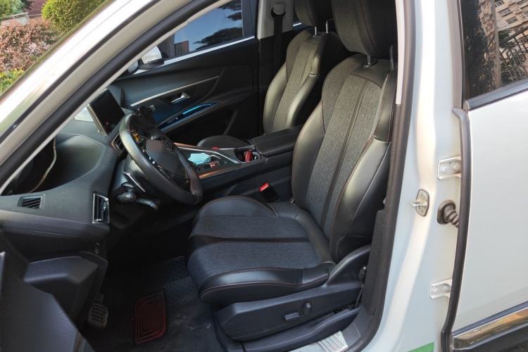 Used Peugeot 5008 2019 380THP 5-Seater Elite Edition Left Front Seat