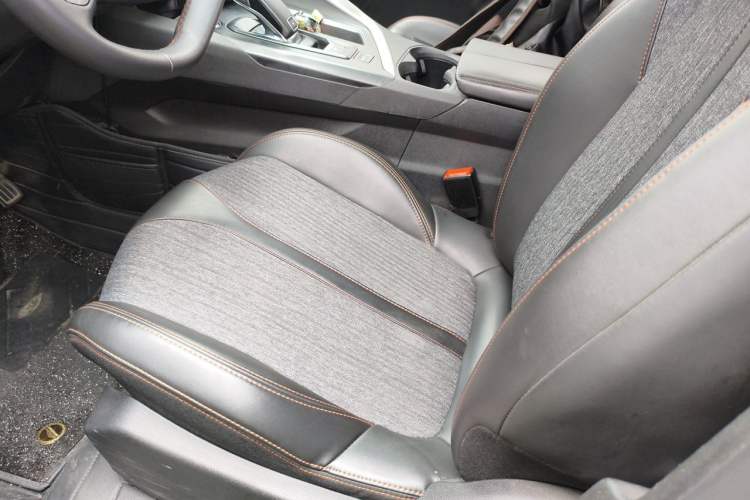 Used Peugeot 5008 2019 350THP 7-Seater Elite Edition Left Front Seat