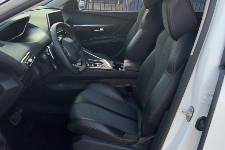 Used Peugeot 5008 2019 350THP 5-seat Elite Edition Left Front Seat