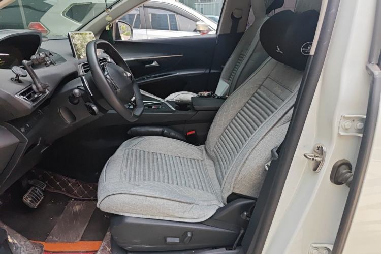 Used Peugeot 5008 2019 350THP 7-Seater Elite Edition Left Front Seat