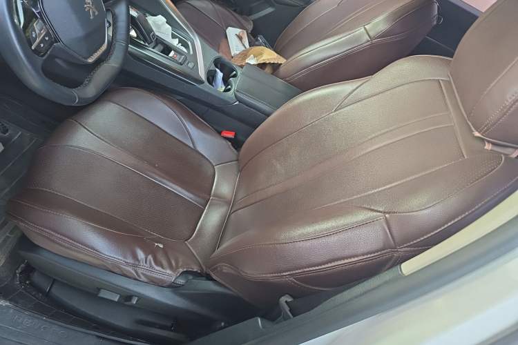Used Peugeot 5008 2019 350THP 7-Seater Elite Edition Left Front Seat