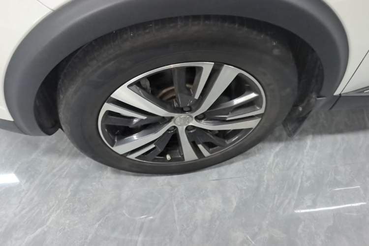 Used Peugeot 5008 2019 Revised Version 360THP 5-Seater Elite Edition Left Front Wheel Hub