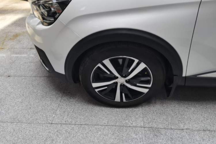 Used Peugeot 5008 2019 350THP 5-seat Elite Edition Left Front Wheel Hub