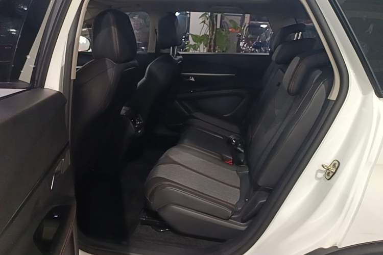 Used Peugeot 5008 2019 380THP 5-Seater Elite Edition Left Rear Seat