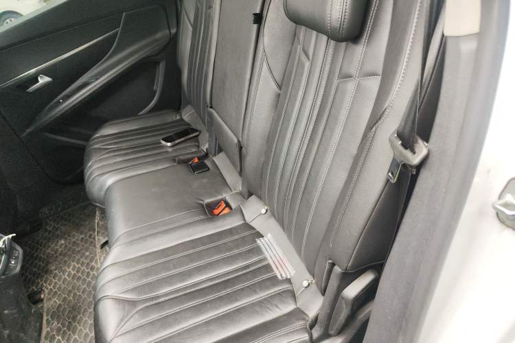 Used Peugeot 5008 2019 400THP 7-Seater Flagship Luxury Edition Left Rear Seat