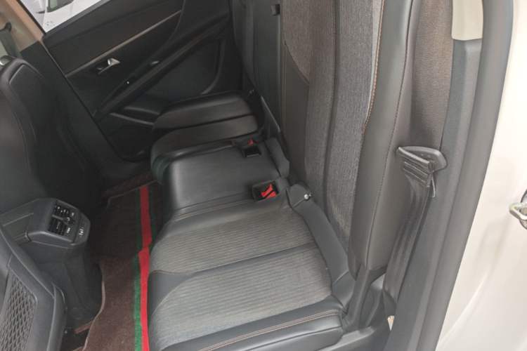 Used Peugeot 5008 2019 350THP 5-seat Elite Edition Left Rear Seat