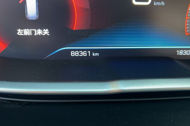 Used Peugeot 5008 2019 350THP 5-seat Elite Edition Odometer Close Up