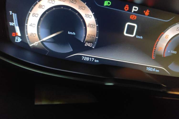 Used Peugeot 5008 2019 360THP 7-Seater Flagship Edition Odometer Close Up