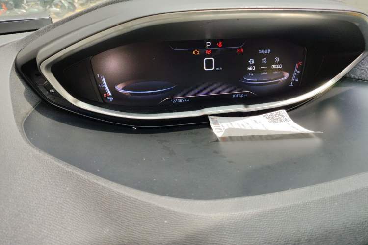 Used Peugeot 5008 2019 380THP 5-Seater Elite Edition Odometer Close Up