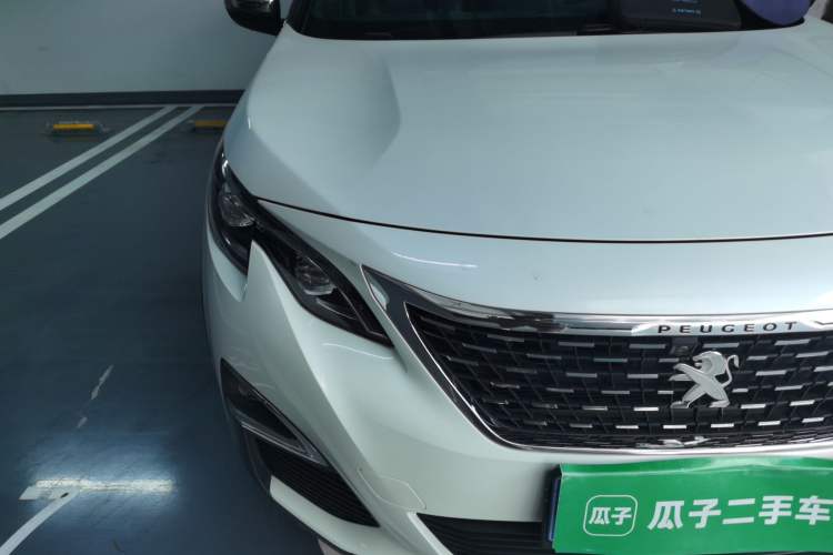 Used Peugeot 5008 2019 380THP 7-Seater Luxury GT Edition Right Front Headlight