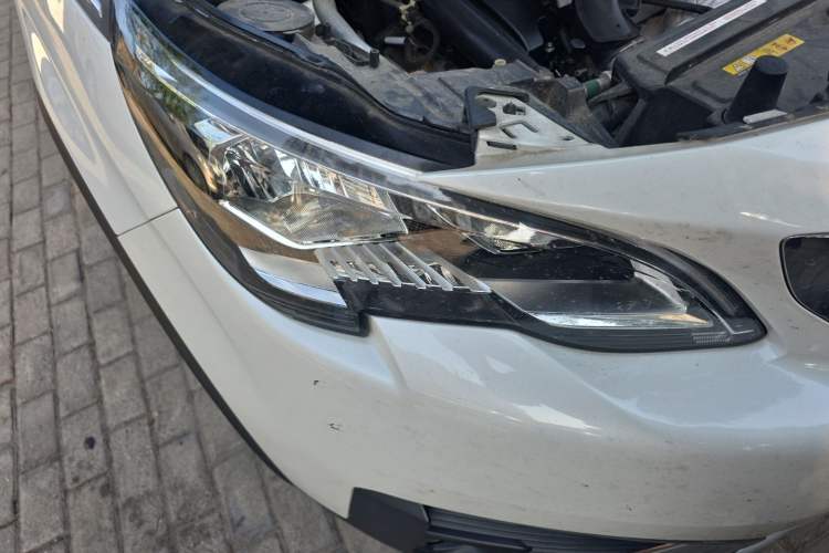 Used Peugeot 5008 2019 350THP 7-Seater Elite Edition Right Front Headlight