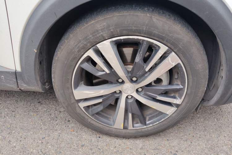 Used Peugeot 5008 2019 400THP 7-Seater Flagship Edition Right Front Wheel Hub