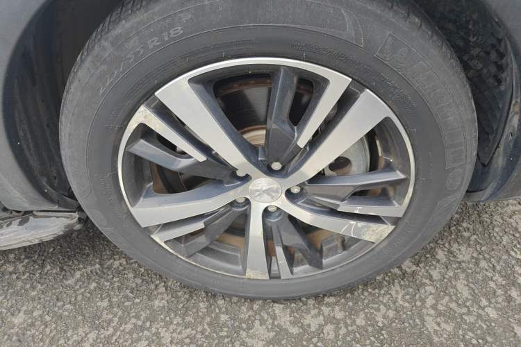 Used Peugeot 5008 2019 350THP 5-seat Elite Edition Right Front Wheel Hub