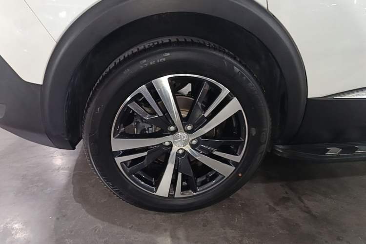 Used Peugeot 5008 2019 380THP 5-Seater Elite Edition Right Rear Wheel Hub