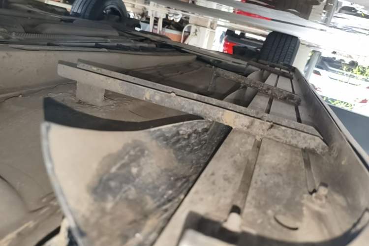 Used Peugeot 5008 2019 400THP 7-Seater Flagship Edition Right Side Sill