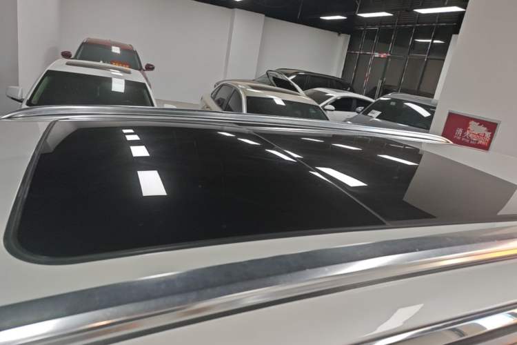 Used Peugeot 5008 2019 350THP 5-seat Elite Edition Roof