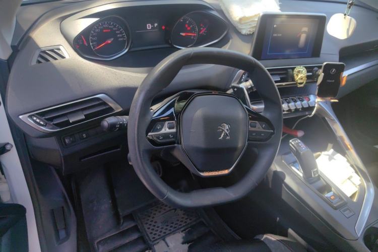 Used Peugeot 5008 2019 350THP 5-seat Leading Edition Steering Wheel