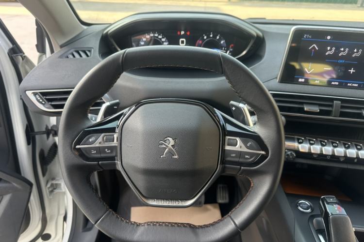 Used Peugeot 5008 2019 350THP 7-Seater Elite Edition Steering Wheel