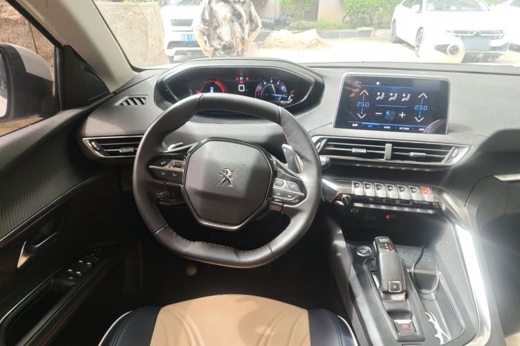 Used Peugeot 5008 2019 350THP 7-Seater Elite Edition Steering Wheel
