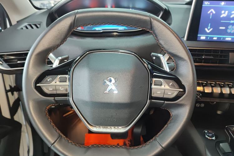 Used Peugeot 5008 2019 350THP 5-seat Elite Edition Steering Wheel