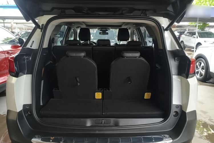 Used Peugeot 5008 2019 400THP 7-Seater Flagship Edition Trunk