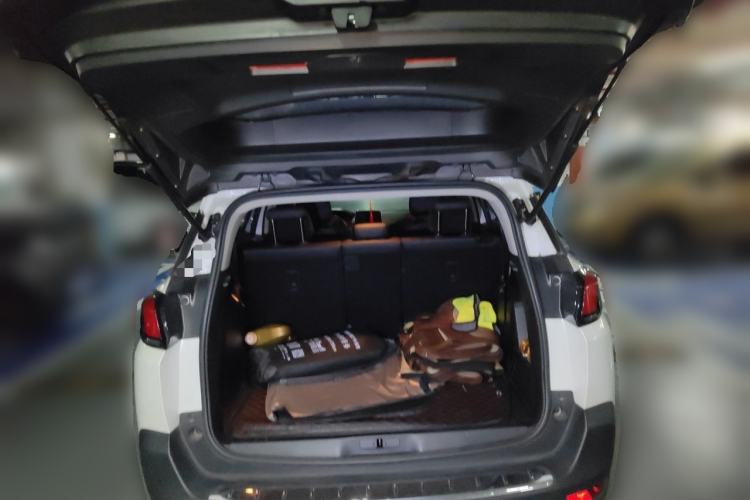 Used Peugeot 5008 2019 360THP 7-Seater Flagship Edition Trunk